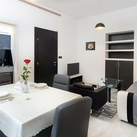 Apartman Ambasador Zagreb Exteriör bild